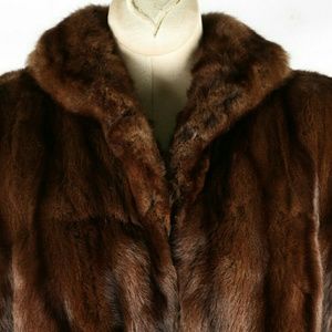 Vintage 1950s Dyed Squirrel Fur Capelet
